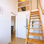 Cityscape Budget Vaci Apartment *