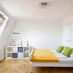 Cityscape Budget Vaci Budapest